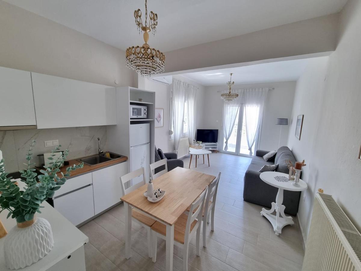 Our Home-fully Renovated And By The Sea
