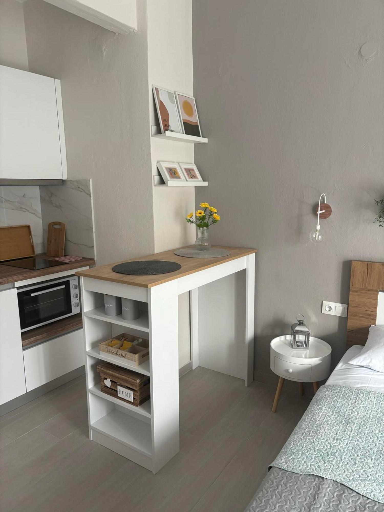 Daire Our Home-fully Renovated And By The Sea Nikiti (Sithonia)